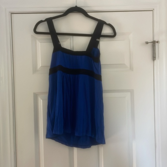 Venus tank top - Picture 6 of 6